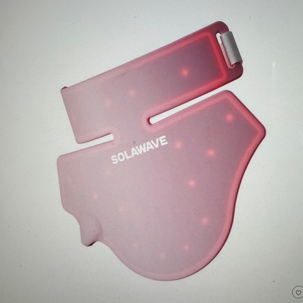 Solawave Neck & Chest Rejuvenating Red Light Therapy Mask - Picture 9 of 9